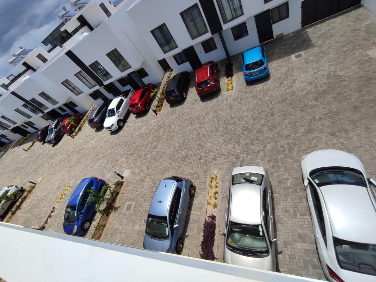 Apartment Golden Square & Private Pool Flic en Flac