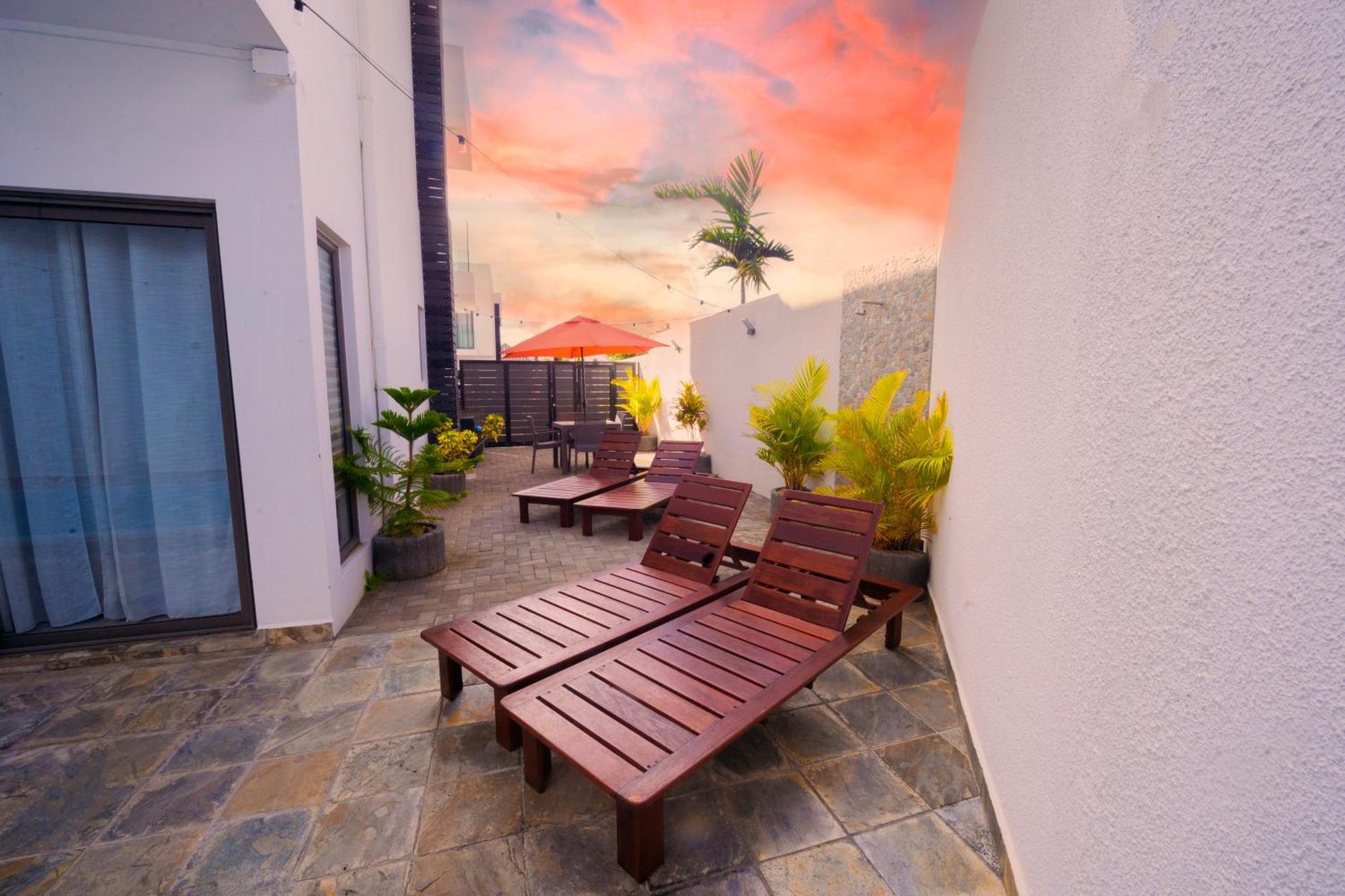 Appartamento Golden Square & Private Pool *
